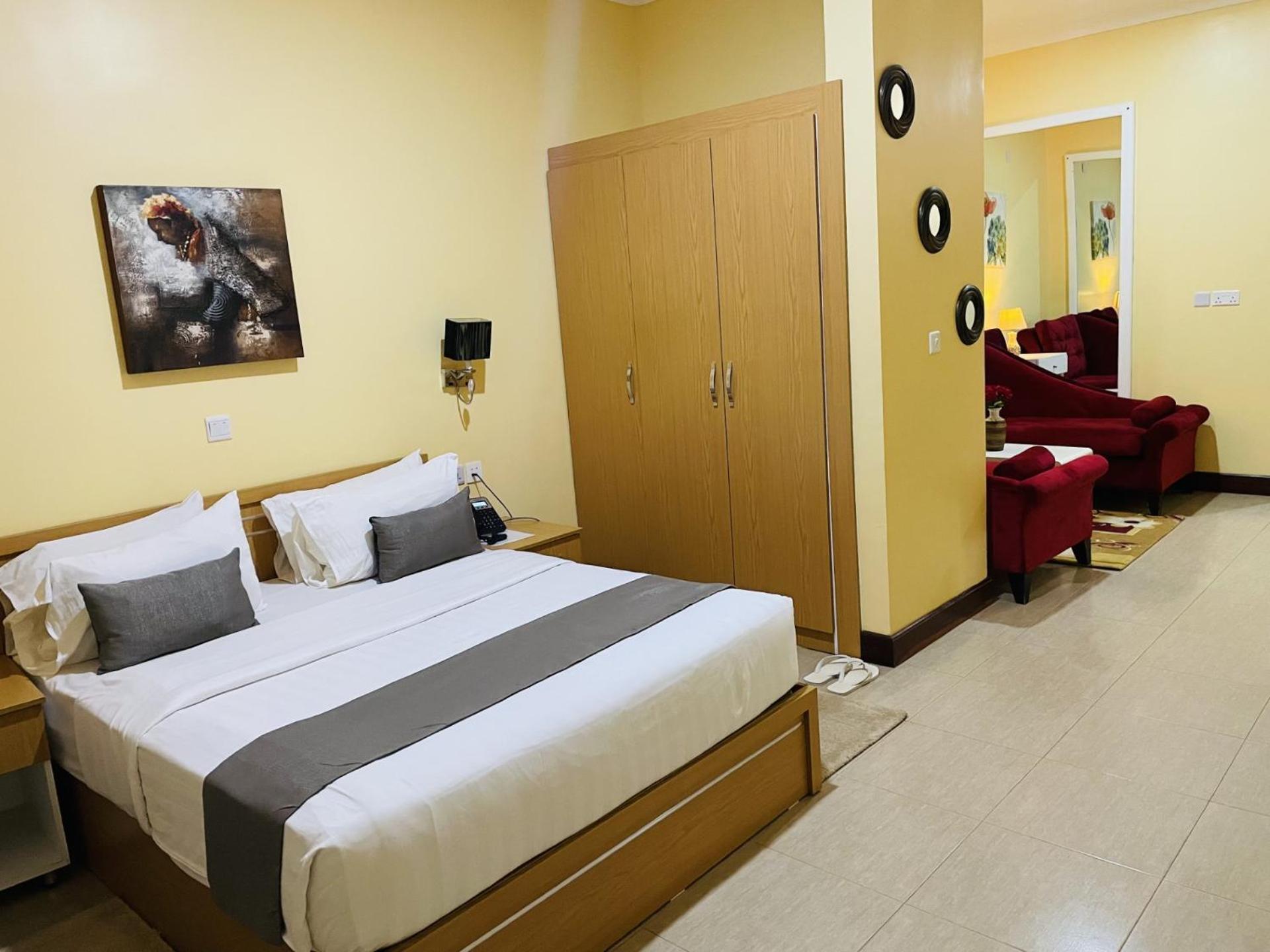 Nashera Hotels Dodoma Extérieur photo