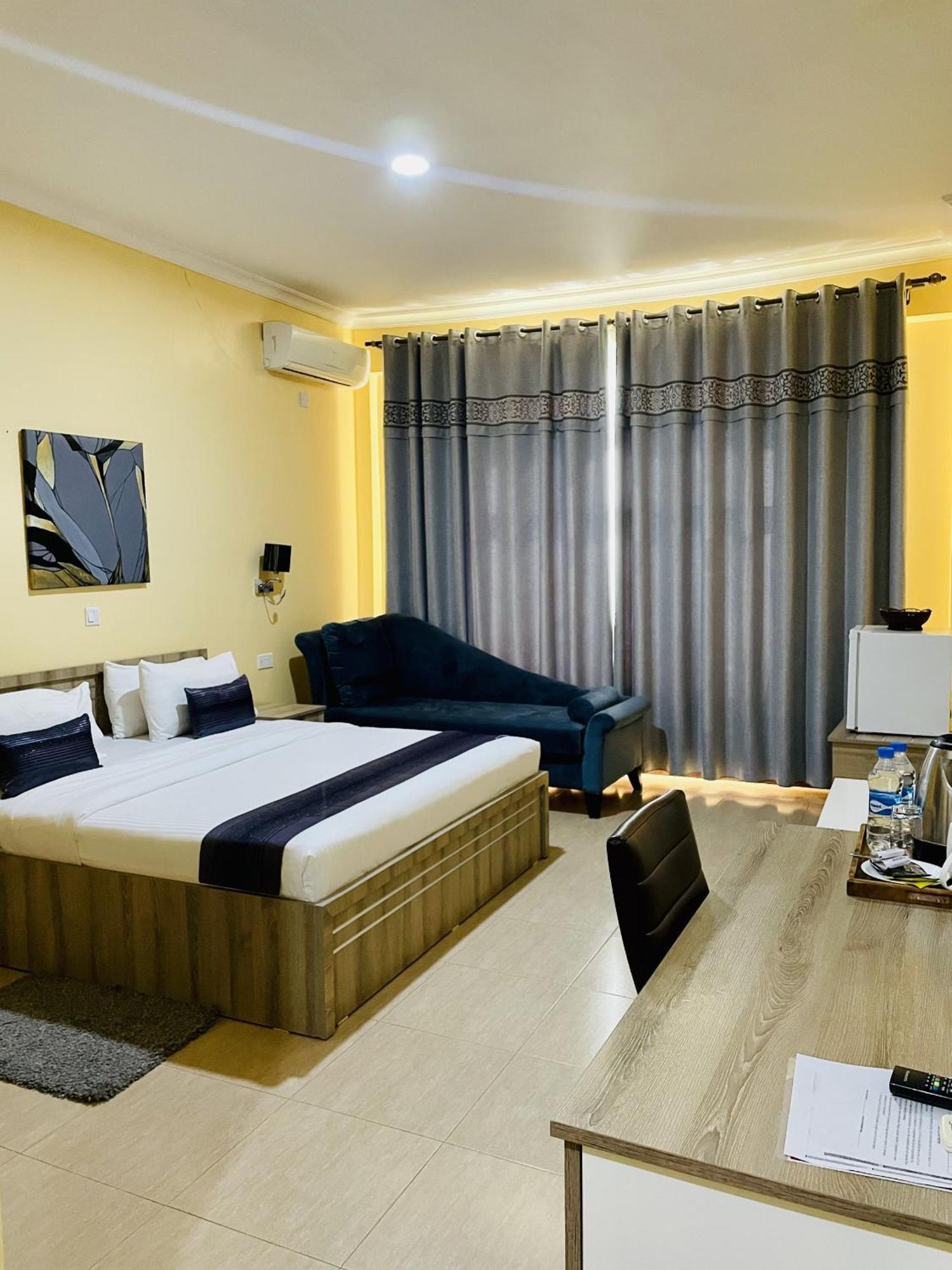 Nashera Hotels Dodoma Extérieur photo
