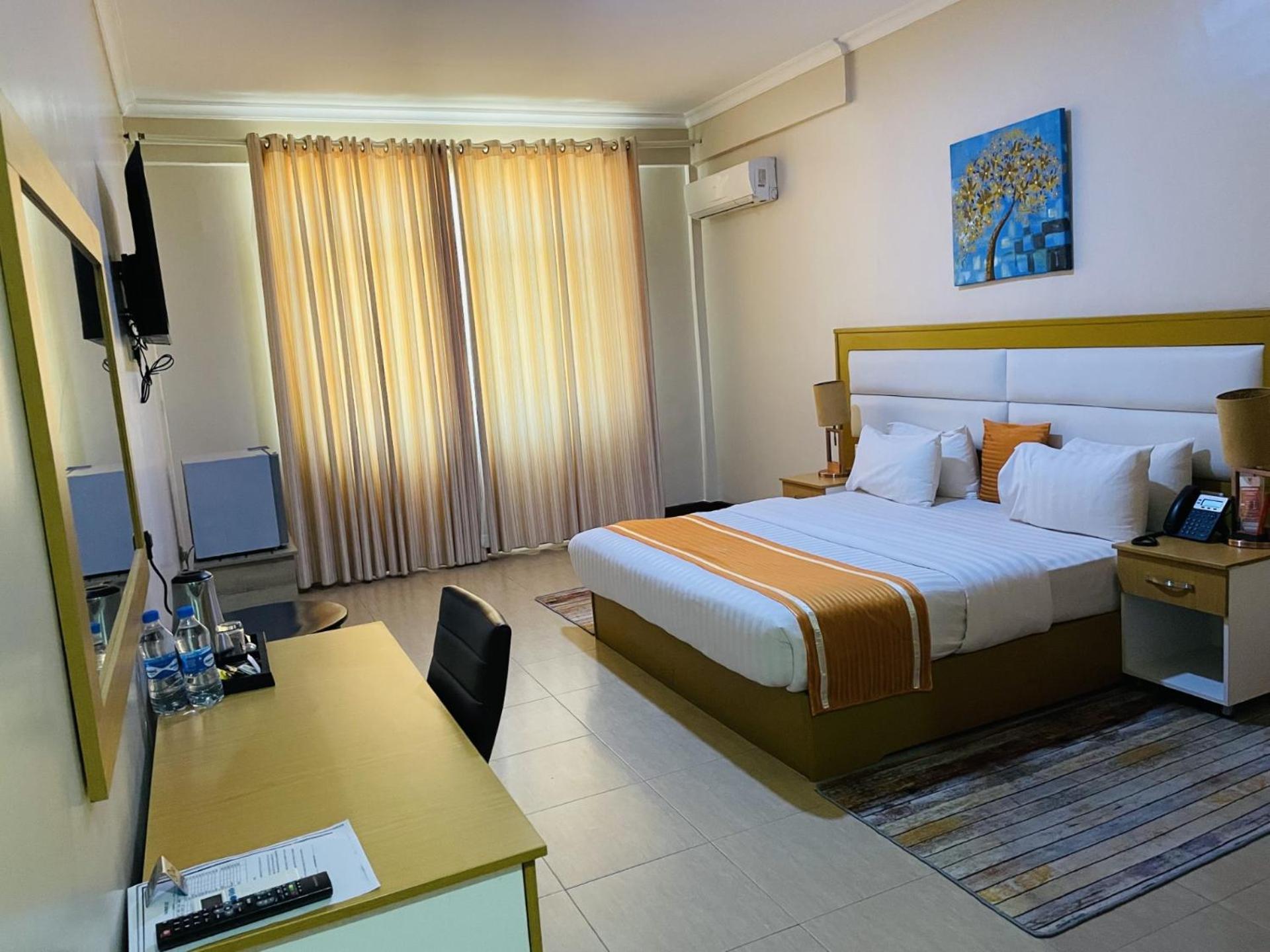 Nashera Hotels Dodoma Extérieur photo
